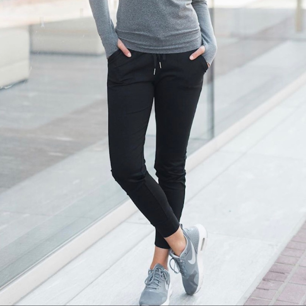 Zyia joggers (XS)